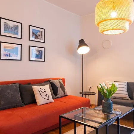 City Garden Apartment-2