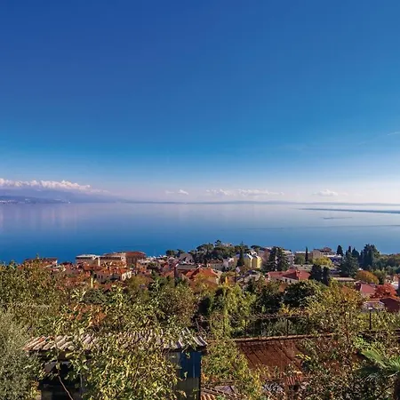 Awesome Apartment In Opatija With 3 Bedrooms And Wifi-2
