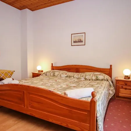 Apartments Mendikovic-2