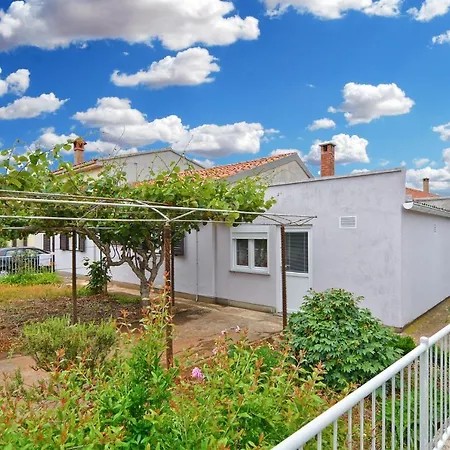 House Fazana 1456-2