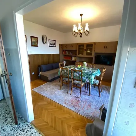 Apartmani Zdenka Pobri-2