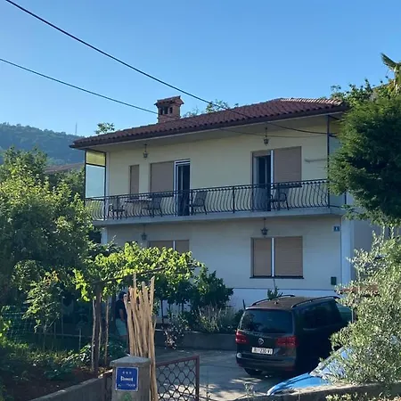 Apartmani Zdenka Pobri-3