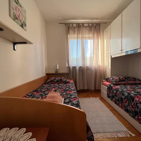 Holiday Home Korenic-3