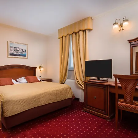 Hotel Savoy-2
