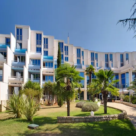 Valamar Crystal Hotel-3