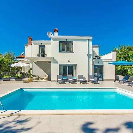 Villa Romi-2