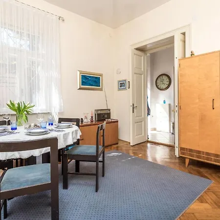Nice Apartment In Opatija With Wifi And 1 Bedrooms-3