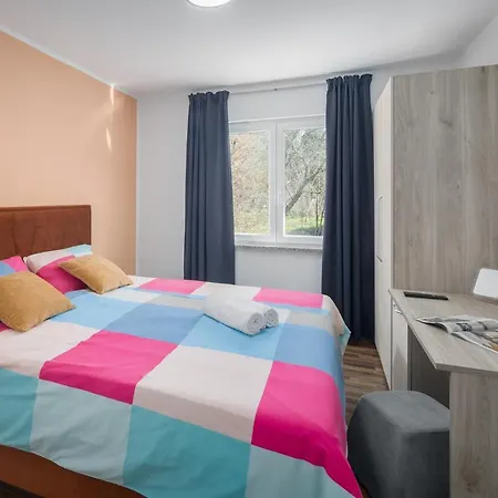 Apartmani Marinac-2