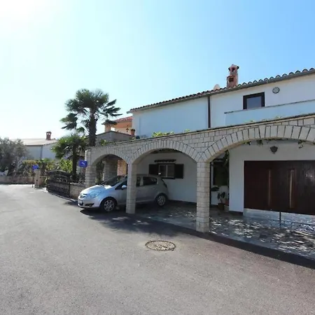 Guest house Licul-3