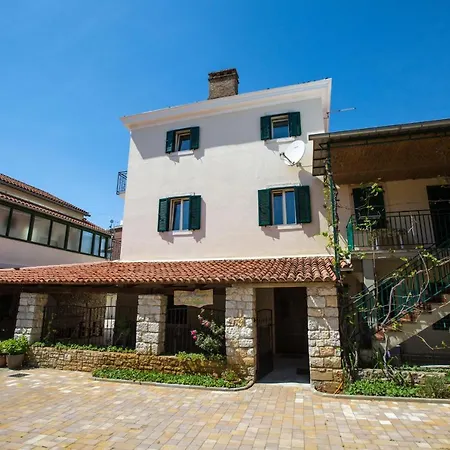 Apartments Casa Saina-3