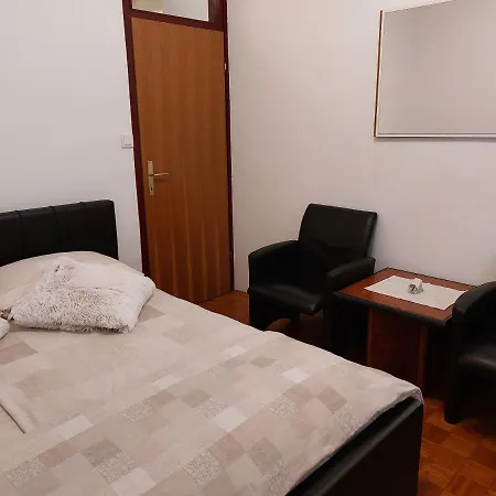 Studio Apartment Amfora Near Arena-3