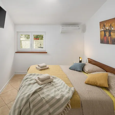 Guest House Ravnic-2