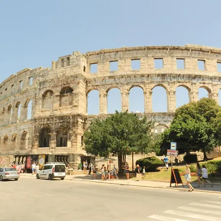 Apartment Pula Arena-3
