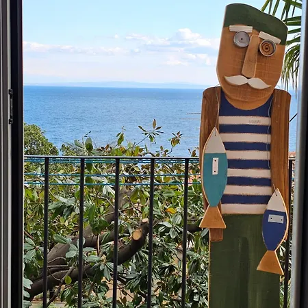 Sunny Apartment 150 M From The Sea-3
