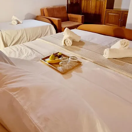 Nadija Rooms Funtana-2