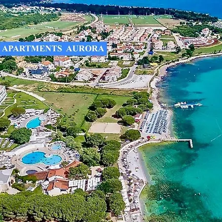 Apartments Aurora Near Beach-2