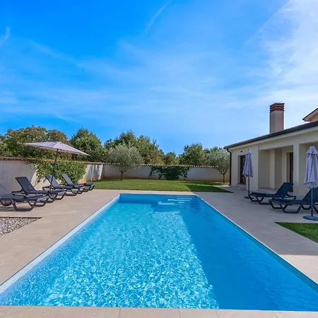 Holiday House Evida-3