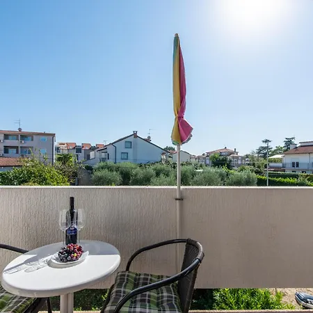 Apartments Villa Falcon-3