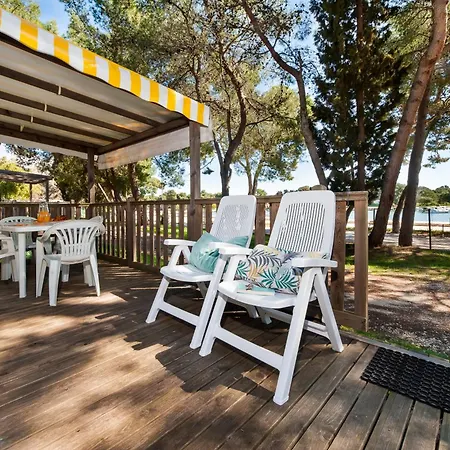Holiday Centre Bi Village - Glamping And Mobile Homes Lavanda-2