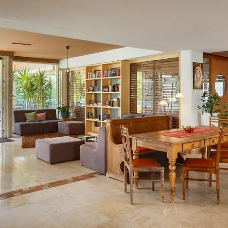 Hotel Porec-3
