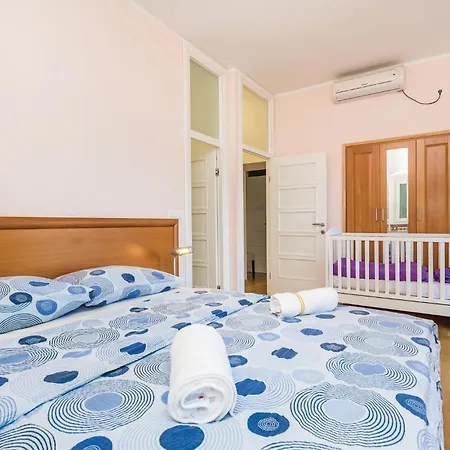 Lovely Home In Opatija With Wifi-2