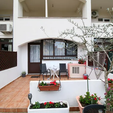 Apartment Svid-3