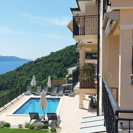 Apartments Villa Elma-2
