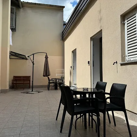 Apartments Ascic-3
