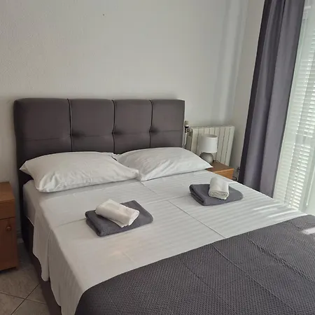 Apartmani Adria-2