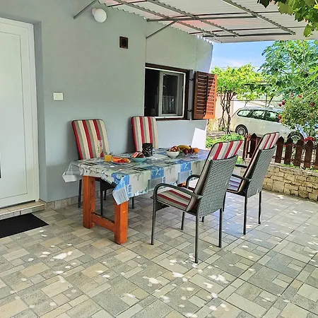 Apartments Pavao 1402-3