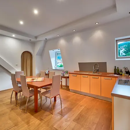 Apartment Lux Gold Opatija-3