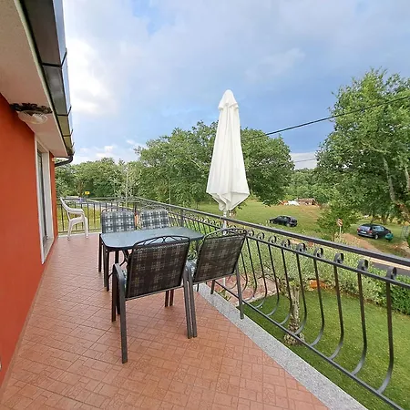 Apartments Villa Amaryllis-3