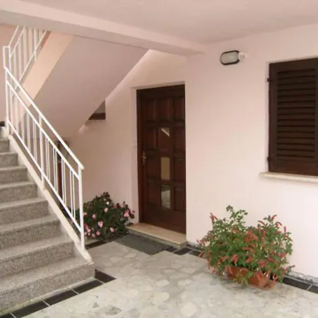 Lorena Apartments In Pula-2