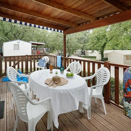 Albatross Mobile Homes On Valamar Camping Lanterna-3