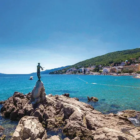 Cozy Apartment In Opatija With House Sea View-3