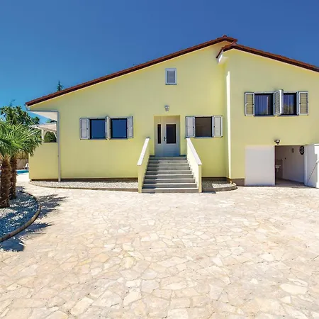 Stunning Home In Opatija With Sauna-2