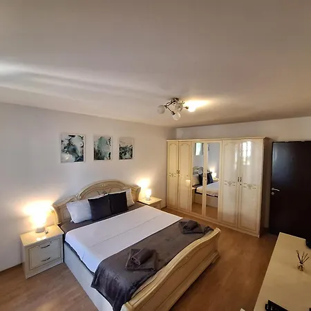 Guest House Mafi-2