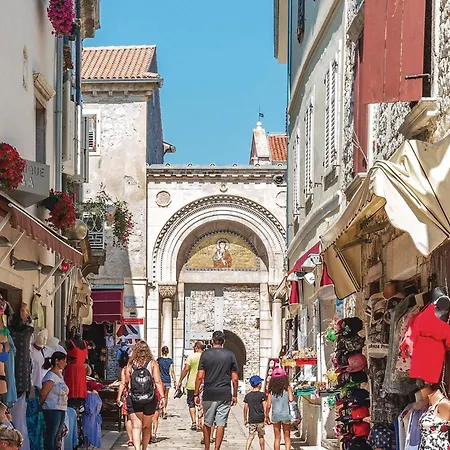 Lovely Home In Porec With Wifi-3