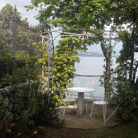 Villa By The Sea-3