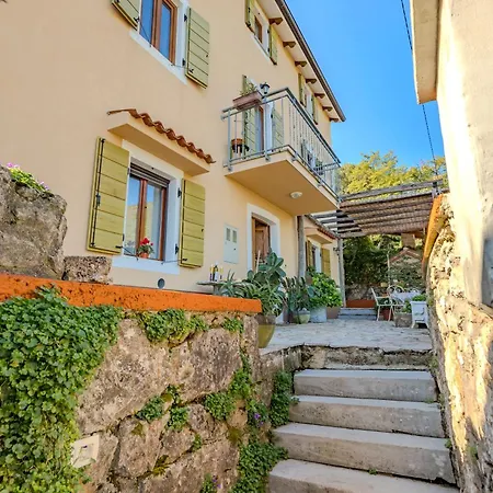 Anamaria Rustic Apartments-2