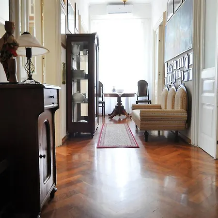 Amphiteater Art Apartman-2