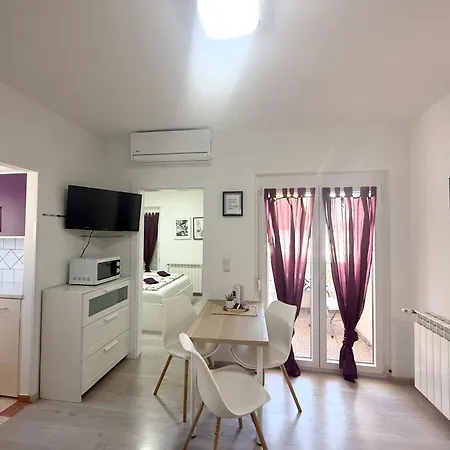 Apartments Antic-2