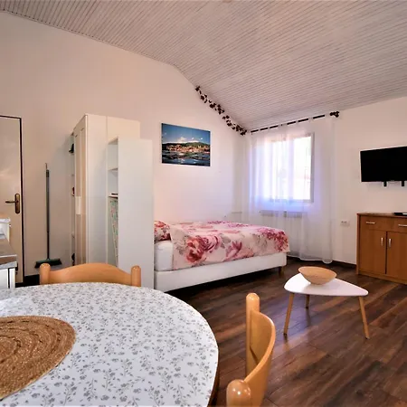 Studio Apartments Skoric Opatija Volosko-3