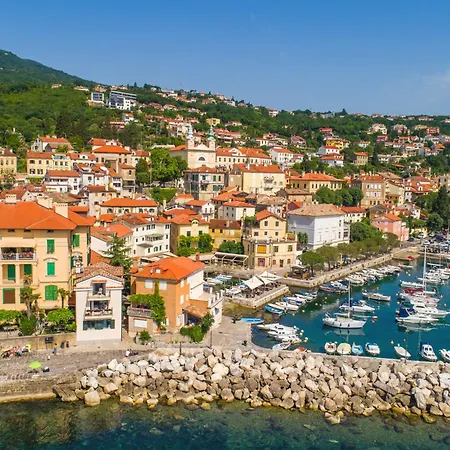 Villa Ula Premium Apartments ,Free Private Parking-3