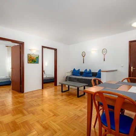 Apartment Valdepian 3Br With Balcony With Sea View-3