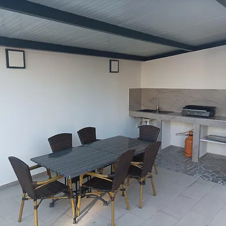 House Monte Cherpo-3