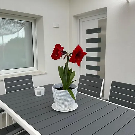 Apartments Roberta-2