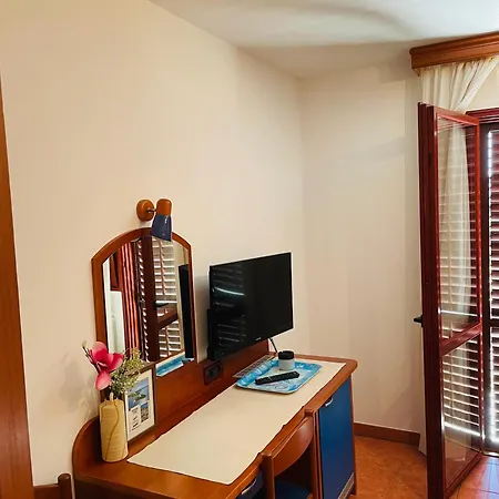 Funtana-Mia Rooms B&B-2