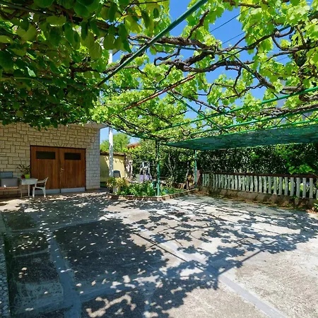 Apartment Darja By Rent Istria-2