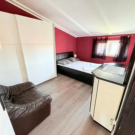 House Anka Medulin-2